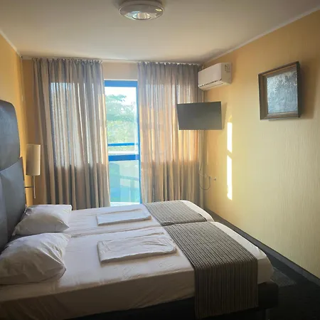 Formula 1 モーテル